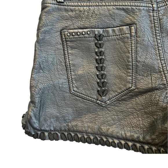 Blank NYC Faux Leather Braided Shorts - Picture 6 of 7